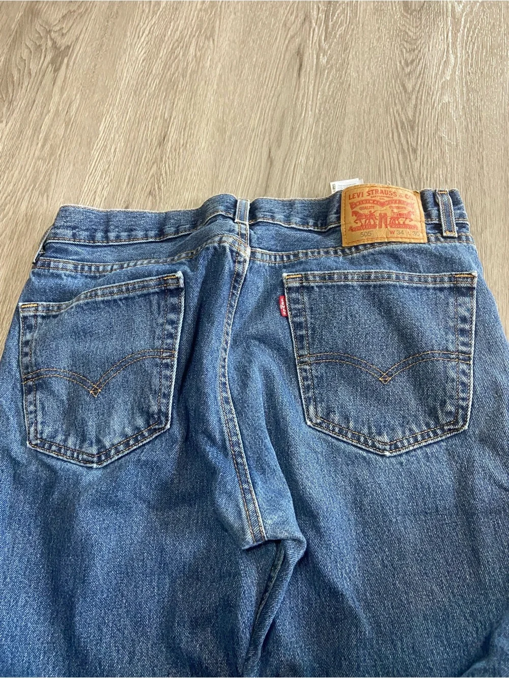 Levi's Straight Leg Men's Denim Jeans - Medium Blue